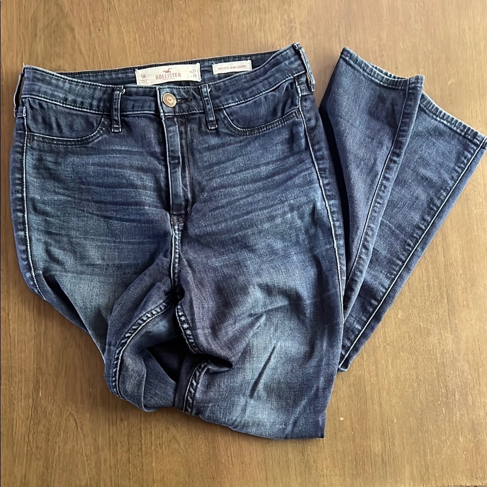 Hollister Jean Leggings Blue High Rise 5R w27 l28 Skinny Jean with Subtle Fading